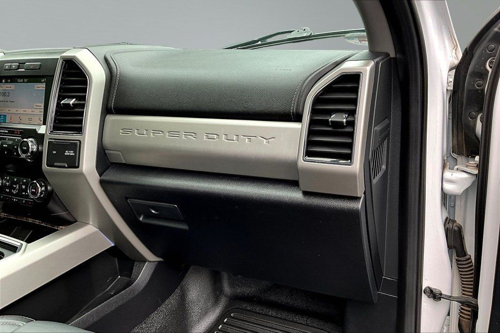 Certified 2019 Ford F250 Lariat w/ Lariat Value Package AWD/4WD image 31