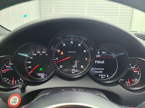 Used 2017 Porsche Cayenne Platinum Edition w/ Premium Package Plus (PJX) image 29