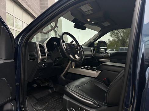 Used 2019 Ford F250 Lariat w/ Lariat Value Package AWD/4WD image 35