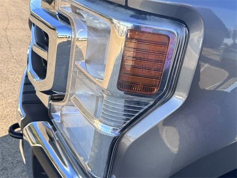 Used 2021 Ford F250 Lariat image 10