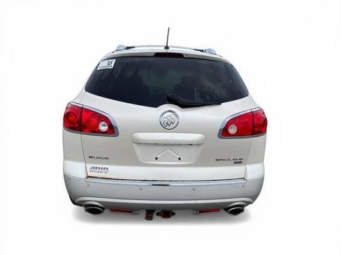 Used 2009 Buick Enclave CXL w/ Driver Confidence Package image 4