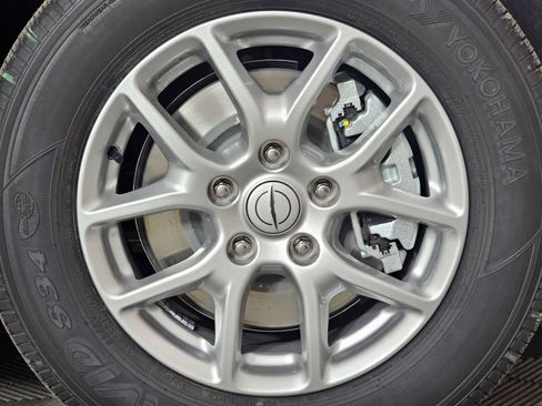 New 2026 Chrysler Pacifica Select image 8