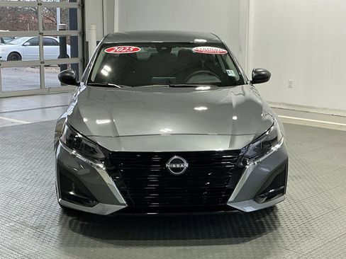 Used 2025 Nissan Altima 2.5 S image 30