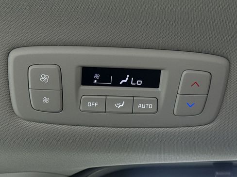 New 2026 Kia Carnival SX FWD image 41