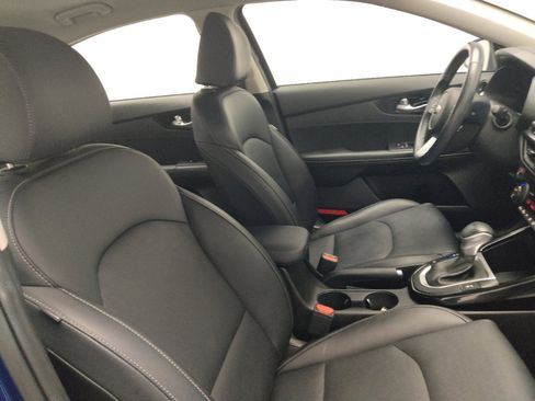 Used 2020 Kia Forte EX FWD image 21