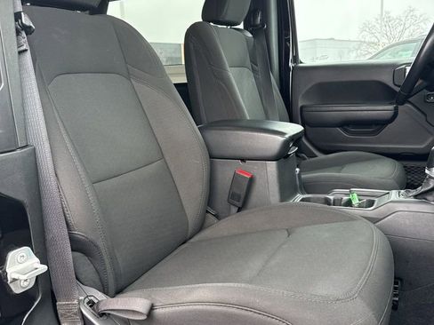Used 2023 Jeep Wrangler Sport S image 26