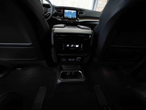 Used 2023 Jeep Wagoneer Series II image 22