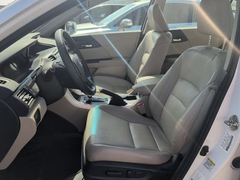 Used 2015 Honda Accord EX-L image 7