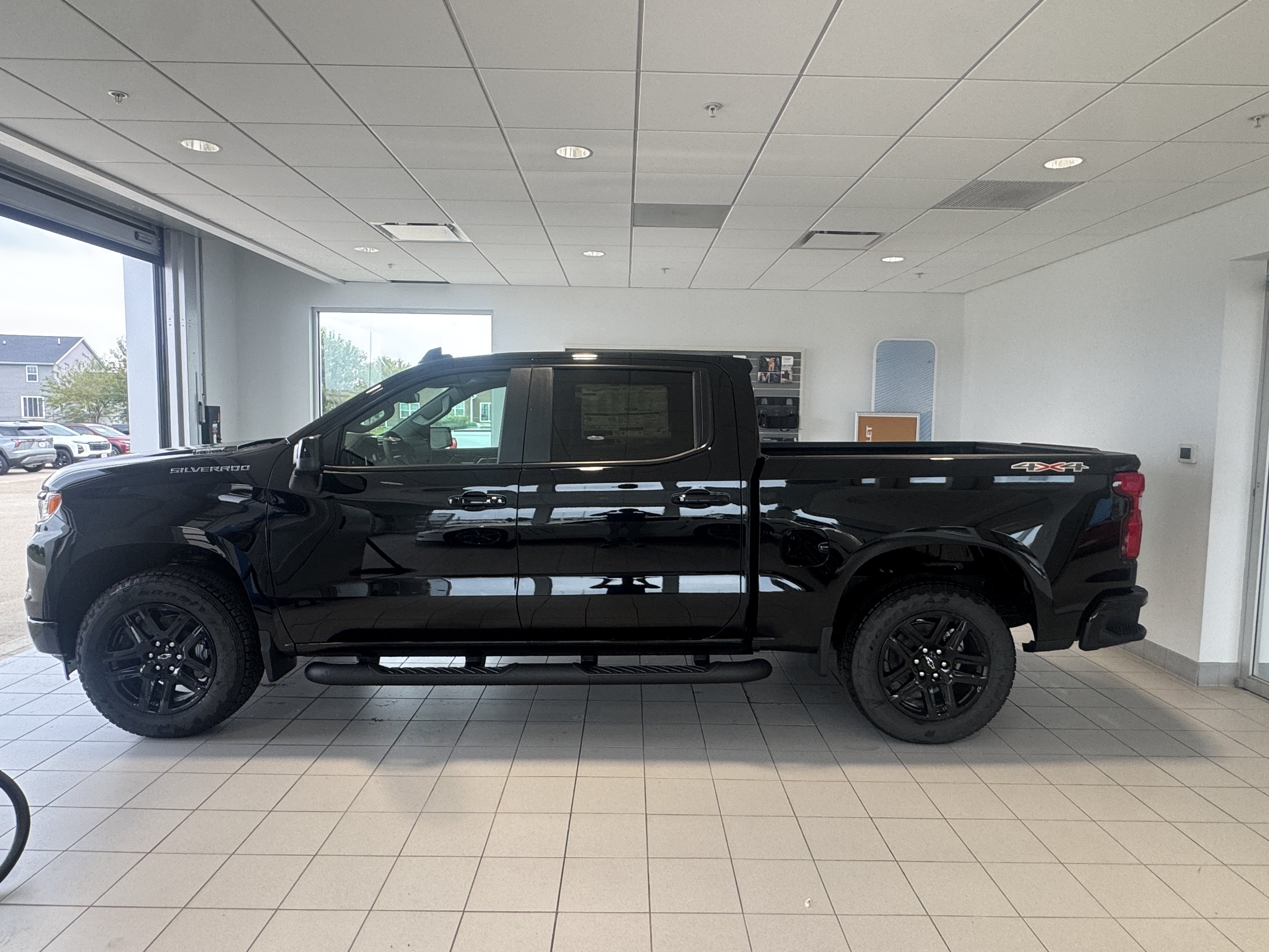 New 2026 Chevrolet Silverado 1500 RST w/ RST Select Package AWD/4WD image 9