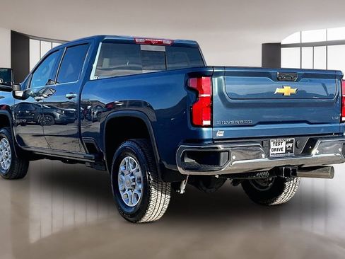 New 2026 Chevrolet Silverado 2500 LTZ w/ LTZ Premium Package AWD/4WD image 3