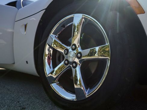 Used 2007 Pontiac Solstice Convertible w/ Premium Package image 71