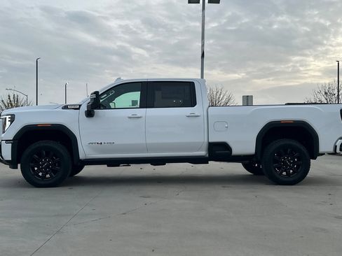 New 2026 GMC Sierra 3500 AT4 w/ AT4 Premium Plus Package image 3