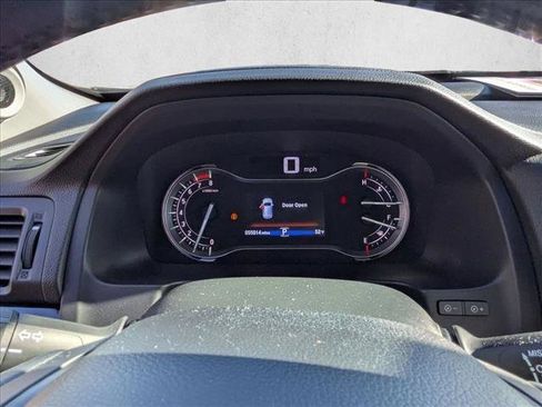 Used 2017 Honda Pilot Touring image 18