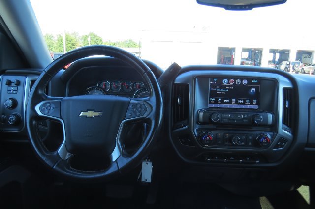 Used 2018 Chevrolet Silverado 1500 LT w/ All Star Edition AWD/4WD image 16