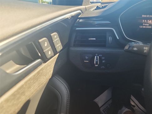 Used 2022 Audi A4 2.0T Premium Plus image 28