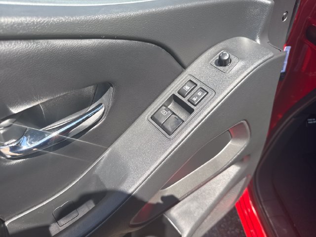 Certified 2025 Nissan Frontier SV RWD image 12