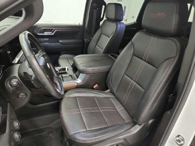 Used 2024 Chevrolet Silverado 1500 High Country w/ High Country Premium Package AWD/4WD image 26
