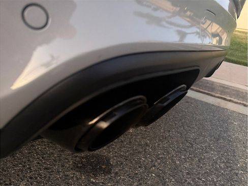 Used 2023 Porsche Cayenne Turbo image 40