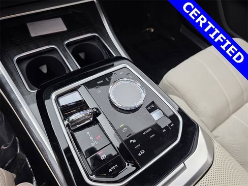 Used 2023 BMW 760i xDrive w/ Luxury Rear Seating Package image 24