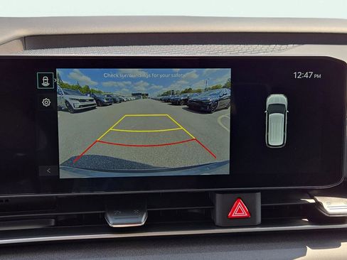 New 2026 Kia Carnival EX image 29