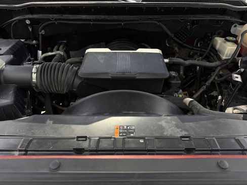 Used 2022 Chevrolet Silverado 3500 High Country AWD/4WD image 31