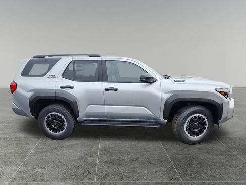 New 2026 Toyota 4Runner 4WD image 8