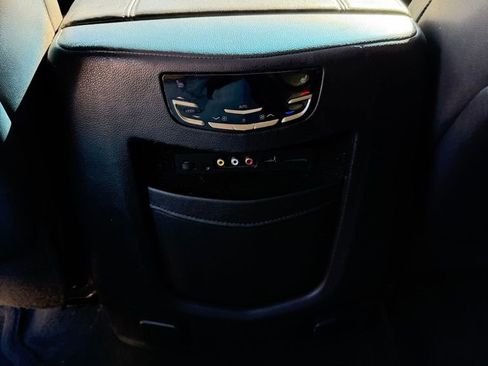 Used 2016 Cadillac Escalade ESV Luxury image 14