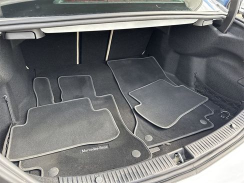 Used 2019 Mercedes-Benz C 300 Sedan image 59