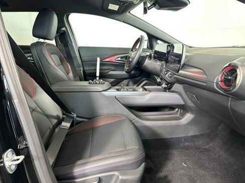 Used 2024 Chevrolet Equinox EV RS image 26