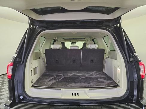 Used 2021 Lincoln Navigator L Black Label image 18