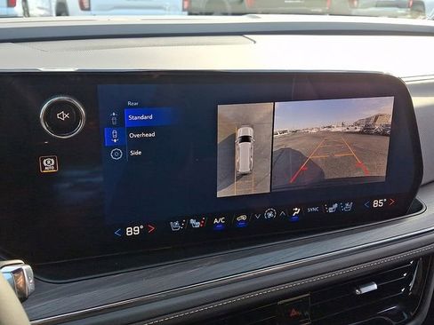 New 2026 Chevrolet Suburban Premier image 14