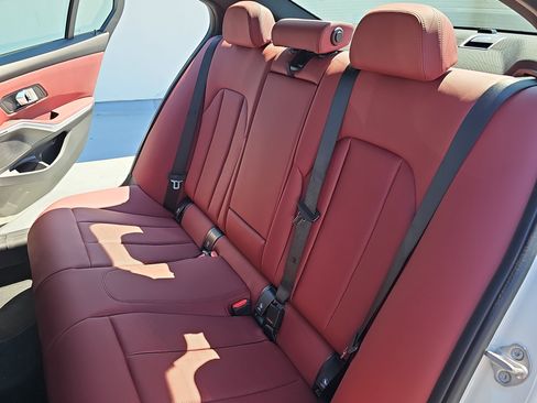 New 2026 BMW 330i Sedan w/ M Sport Package image 14