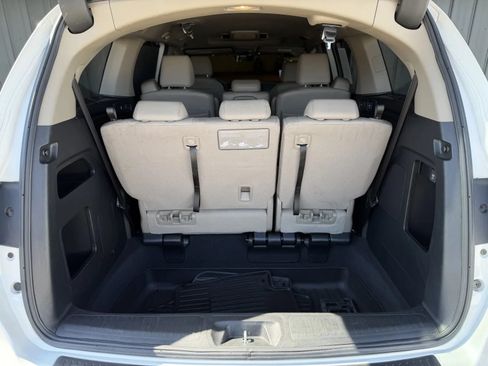 Used 2023 Honda Odyssey Touring image 17