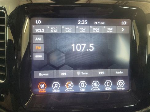 Used 2020 Jeep Compass Limited FWD image 25