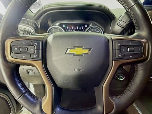 Used 2021 Chevrolet Silverado 2500 High Country w/ Z71 Off-Road Package AWD/4WD image 13