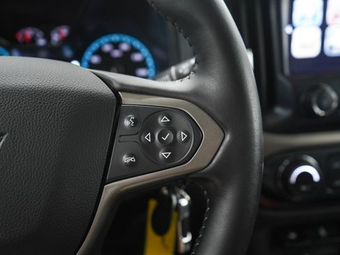 Used 2018 Chevrolet Colorado Z71 AWD/4WD image 24