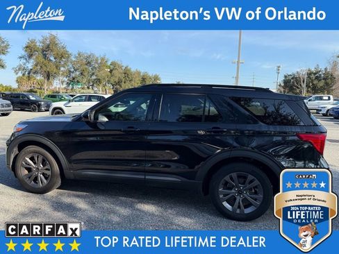 Used 2024 Ford Explorer XLT w/ Equipment Group 202A image 15