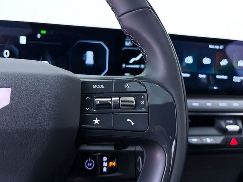 Used 2026 Kia EV9 GT-Line AWD/4WD image 35