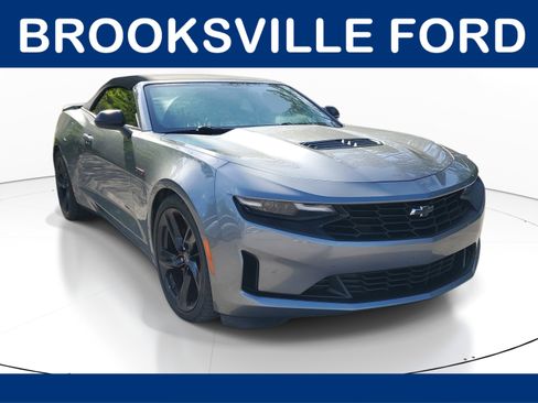 Used 2020 Chevrolet Camaro LT image 1