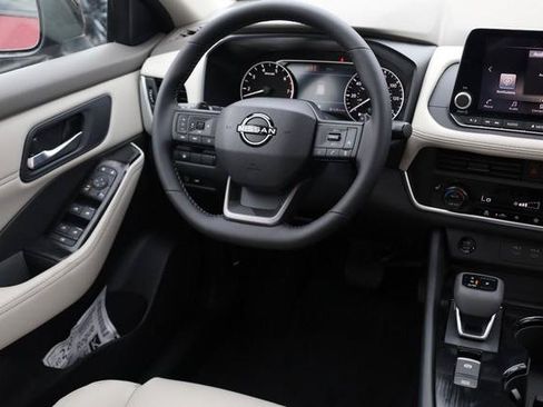 New 2026 Nissan Rogue Dark Armor AWD/4WD image 25