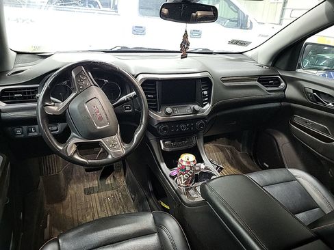 Used 2022 GMC Acadia AT4 w/ Technology Package AWD/4WD image 8