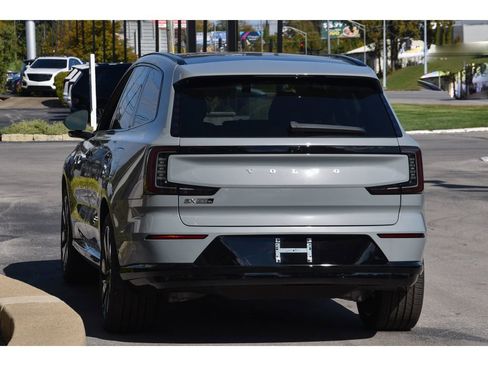 Certified 2025 Volvo EX90 Ultra image 5