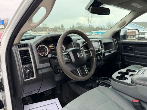Used 2017 RAM 3500 Tradesman w/ Chrome Appearance Group AWD/4WD image 10