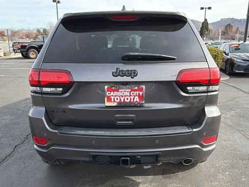 Used 2018 Jeep Grand Cherokee Altitude image 4
