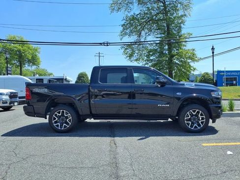 Used 2026 RAM 1500 Laramie w/ Laramie Preferred Package AWD/4WD image 9