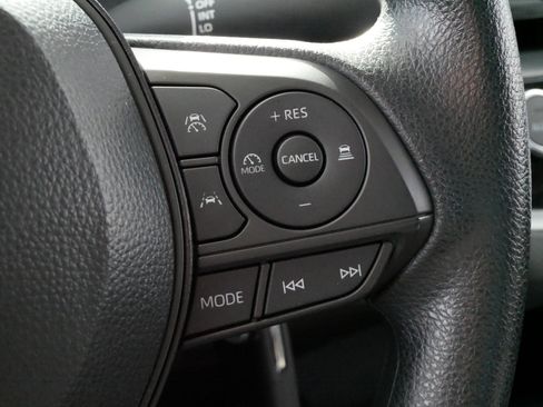 Certified 2025 Toyota Corolla LE image 25