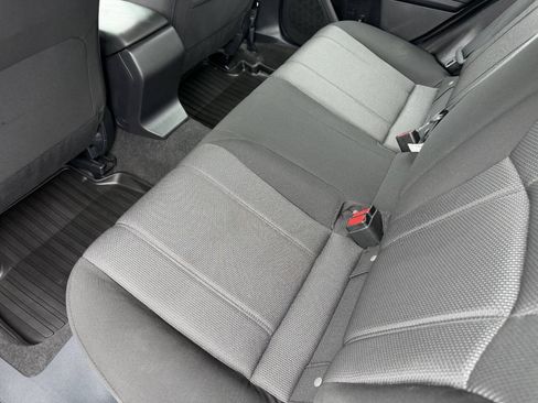 Used 2019 Subaru Impreza 2.0i AWD/4WD image 17