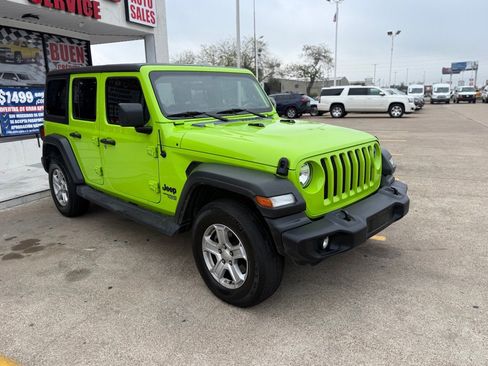 Used 2021 Jeep Wrangler Unlimited Sport image 4