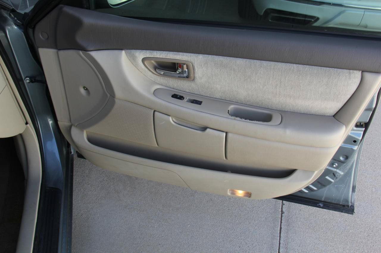 Used 2000 Toyota Avalon XL FWD image 20