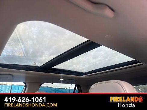 Used 2023 Honda Pilot Touring image 29